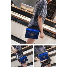 ins超火新品少女小包ulzzang斜挎小方包2018新款漆皮鏈條單肩女包 斜挎包 四色可選 單肩包