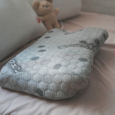 【Annahome】石墨烯蝴蝶枕 買送『純棉枕頭套』MIT台灣製