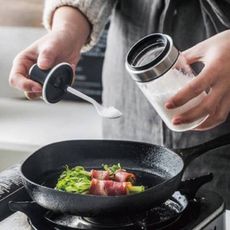 免轉蓋調味罐 玻璃 調料盒 帶勺 調料瓶 調味瓶 調料罐 油壺 廚房 帶蓋鹽罐 廚房 胡椒粉