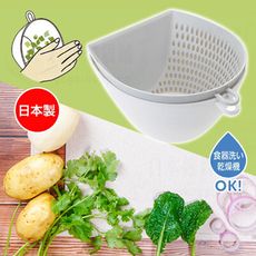 日本製 清洗蔬果瀝水壺 還可快速從砧板盛裝蔬果 乾淨便利快速