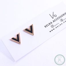 [免運] 【KELRA】防水防過敏V字耳環耳夾