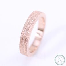 【KELRA】鈦鋼玫瑰金磨砂戒指