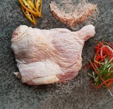 【飛飛購】超值大份量  去骨雞腿排300g 附發票