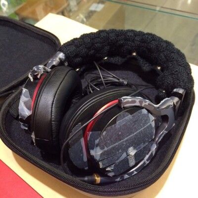 東京快遞耳機館 抗壓式耳機收納盒 AKG Beats SONY 鐵三角 GRADO 適用