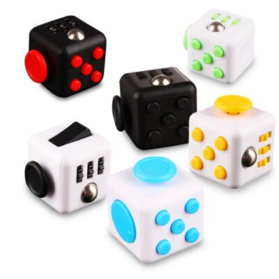 FC03療癒款舒壓方塊(Fidget Cube)(顏色隨機)