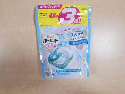 日本P&G ARIEL4D碳酸機能立體洗衣球-3.3倍 補充包(33入)