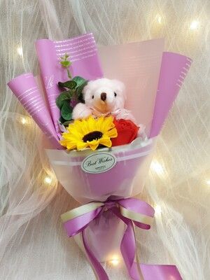 ✿幸福禮物✿泰迪熊向日葵玫瑰香皂花束/畢業熊向日葵花束金莎花束求婚花束零食花束